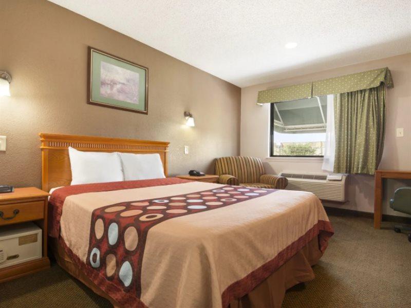 Super 8 Baton Rouge/I-12 Motel Ngoại thất bức ảnh